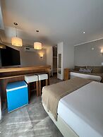 Romina Art Hotel
