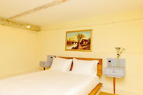 Amina Boutique Hotel