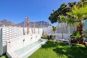 Amina Boutique Hotel