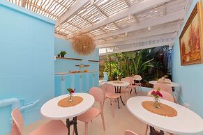 Amina Boutique Hotel