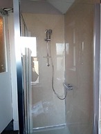 Meadows Way Guest House