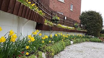 Meadows Way Guest House