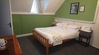 Meadows Way Guest House