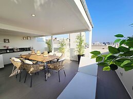 Penthouse Jacuzzi Luxury Duplex 4BR