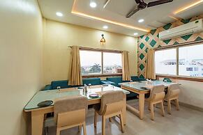 Treebo Premium Zorba - Hoshangabad Road