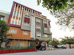 Treebo Premium Zorba - Hoshangabad Road
