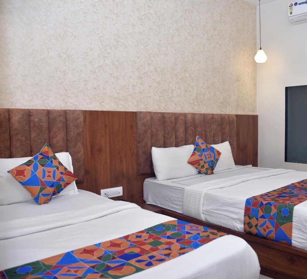 HOTEL PRIDE INN