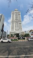The Boulevard Apartment By Abdihome