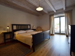 Majestic Rustical Kanfanar Villa With Pool