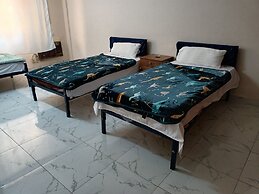 Noor Hotel