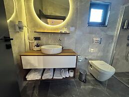NİSH VADİ SAPANCA