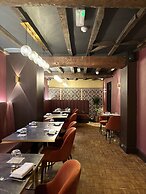 Yak & Yeti Hotel