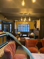 Yak & Yeti Hotel