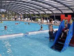6 Person Holiday Park Home in Malling