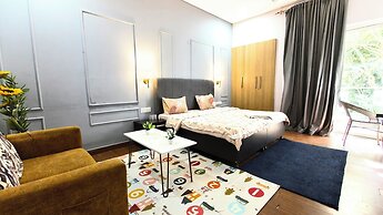 Mallenzo suites