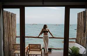 De' Ocean land