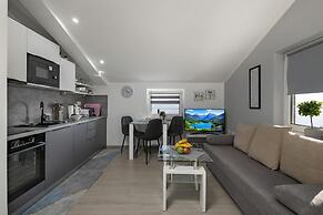 Seaview House Apartments