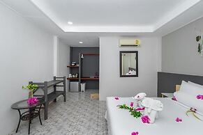 Lanta Beachfront Resort