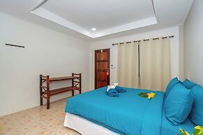 Lanta Beachfront Resort