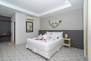 Lanta Beachfront Resort