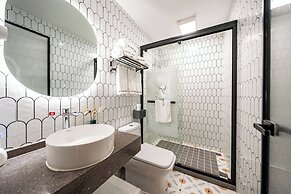 Chuxin Moshe Hotel