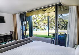Lufra Beachside Hotel