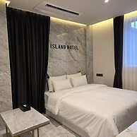 Hotel Island
