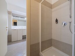 Chic & Quiet Apartment in San Babila