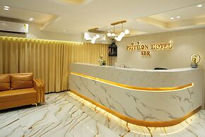 Privilon Hotel SBR