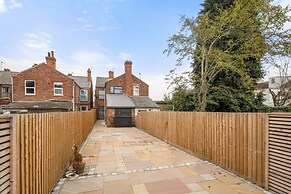 Miles House