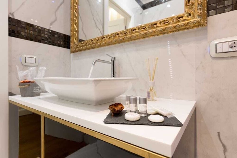 Piazza Venezia Luxury Suite