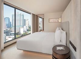 KROMO Bangkok, Curio Collection by Hilton