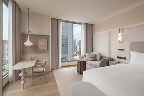 KROMO Bangkok, Curio Collection by Hilton