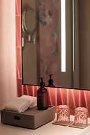 KROMO Bangkok, Curio Collection by Hilton