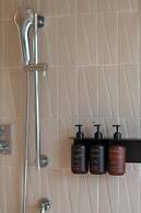 KROMO Bangkok, Curio Collection by Hilton