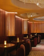KROMO Bangkok, Curio Collection by Hilton