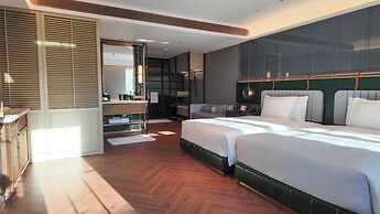 Hotel Indigo Harbin Central Avenue by IHG