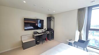 The Gleam Hotel