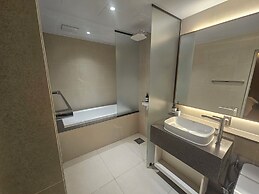 The Gleam Hotel