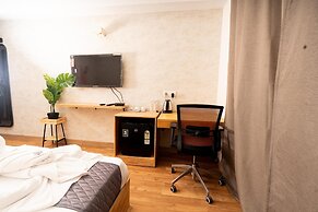 Casa Hotel Jubilee Hills