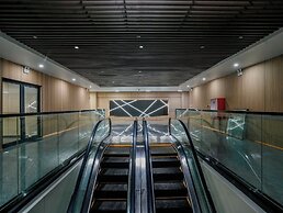 Taufusi Hotel