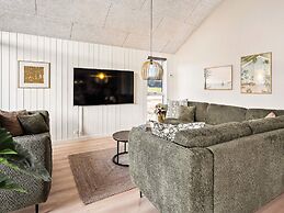 5 Star Holiday Home in Sydals