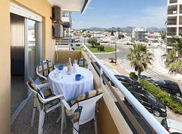 River - Apartment In Daimus. Free Wifi