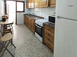 River - Apartment In Daimus. Free Wifi