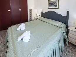 River - Apartment In Daimus. Free Wifi