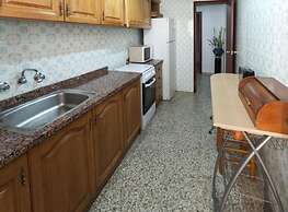 River - Apartment In Daimus. Free Wifi