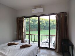 Lake View Resort