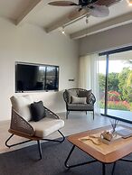 Beachside Residence