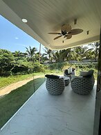 Beachside Residence