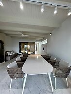 Beachside Residence